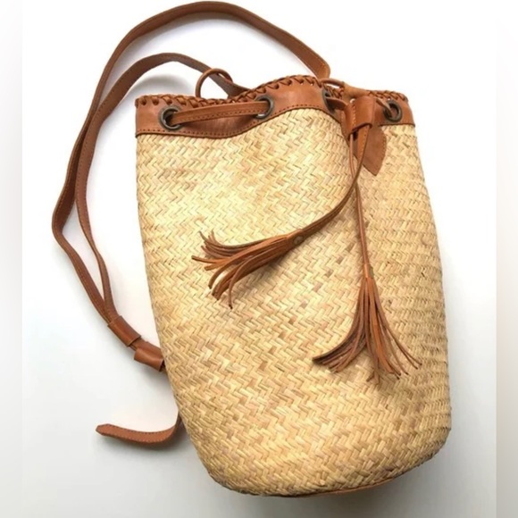 Street Level Handbags - Anthropologie Street Level Boho Backpack Rattan Leather Tassels Circle Bag NWOT